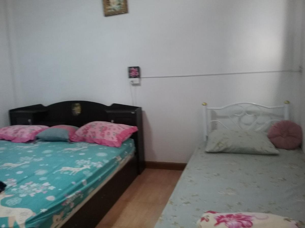 Danee Hostel Bangkok Extérieur photo