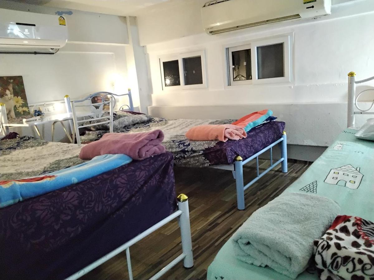 Danee Hostel Bangkok Extérieur photo