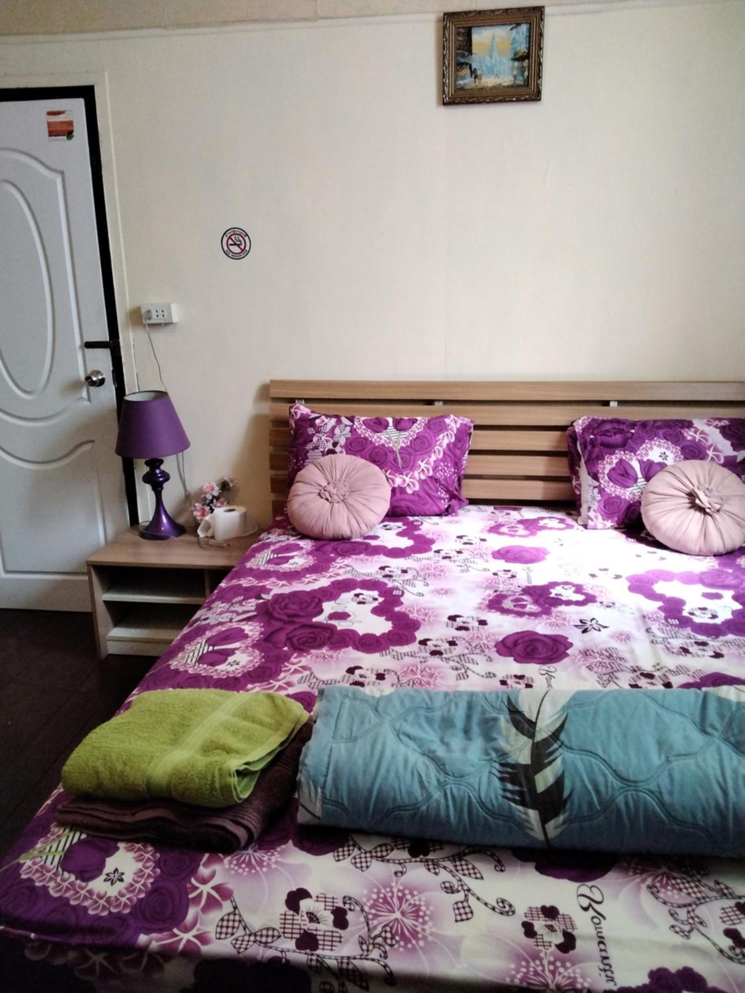 Danee Hostel Bangkok Extérieur photo