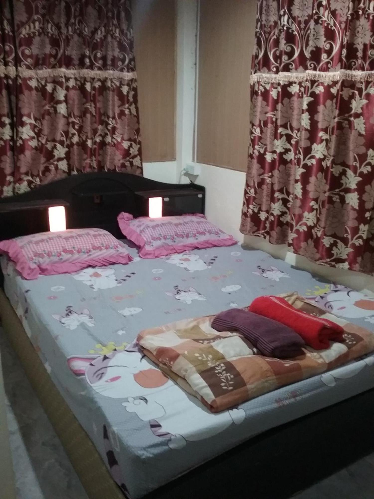 Danee Hostel Bangkok Extérieur photo