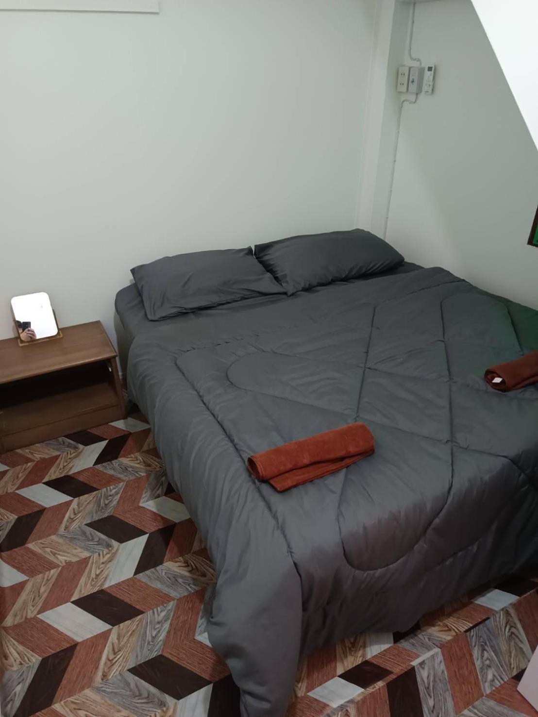 Danee Hostel Bangkok Extérieur photo