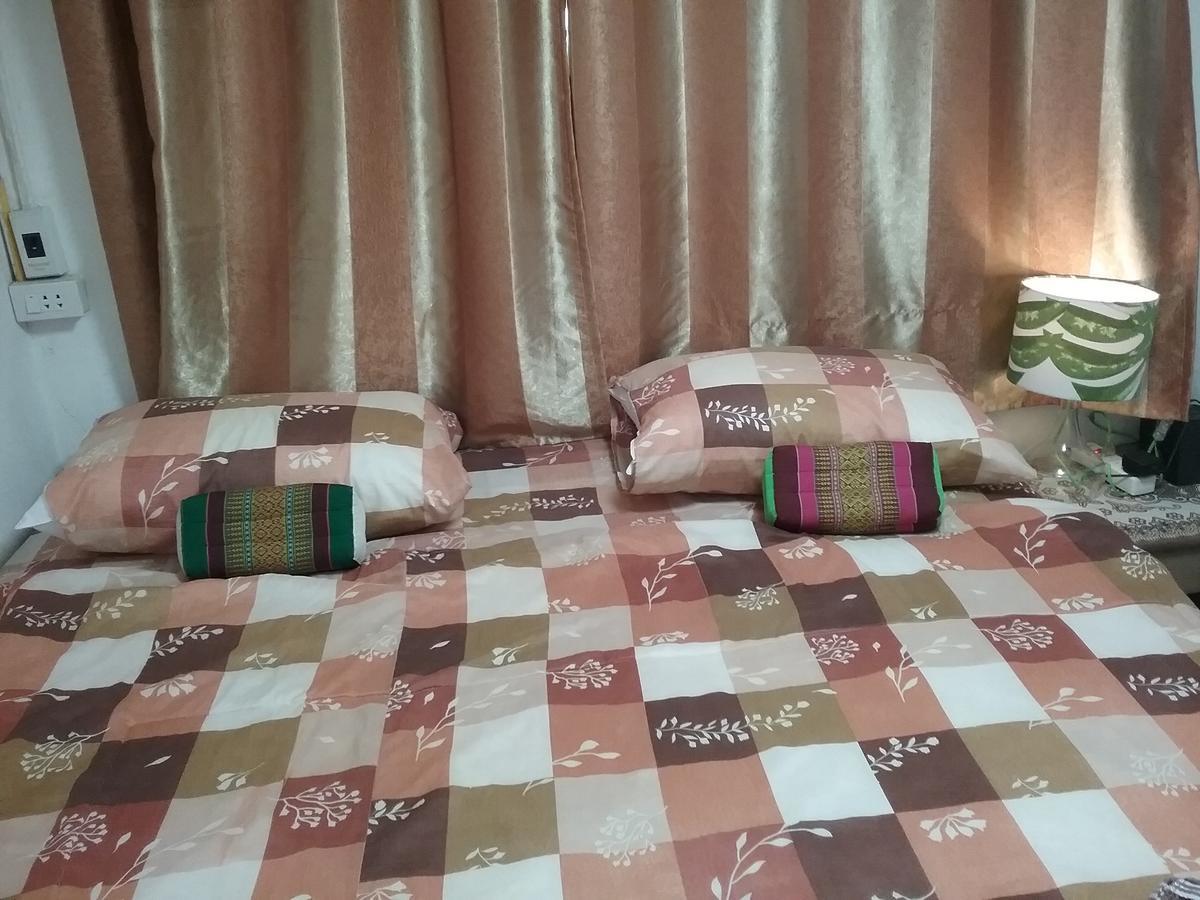 Danee Hostel Bangkok Extérieur photo
