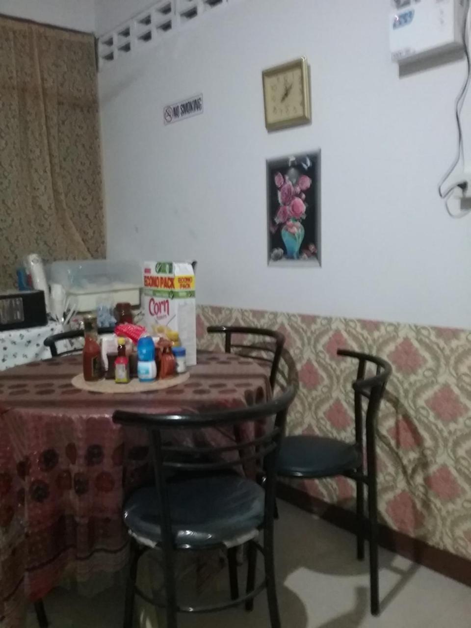 Danee Hostel Bangkok Extérieur photo